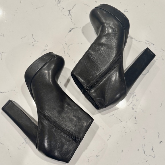 Aldo Black Genuine Leather High Block Heel Disco Ankle Boots NWOT - Picture 10 of 13